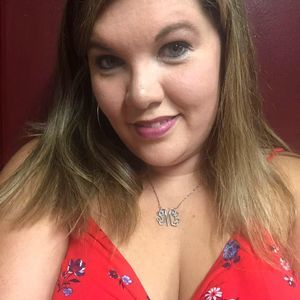 Meet your Posher, Stacy